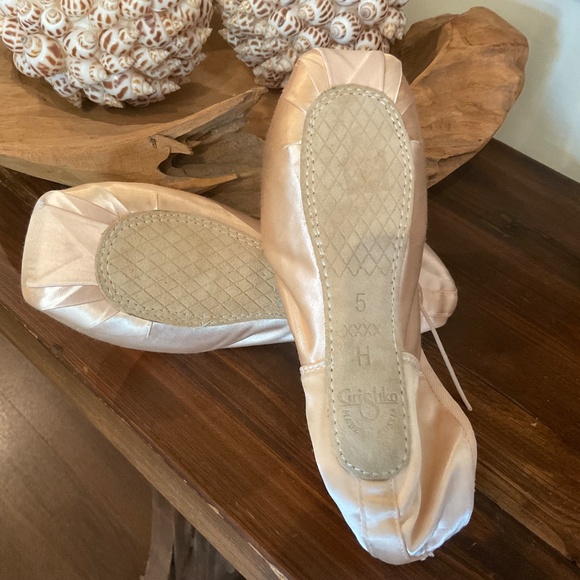 Grishko Pink Handcrafted Pointe Ballet Shoe Size 5 - Picture 3 of 7